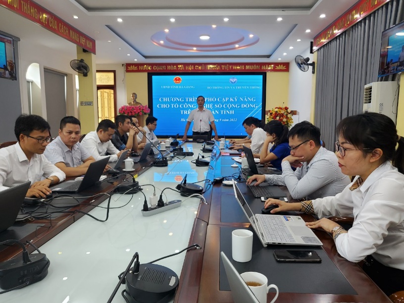 Hà Giang triển khai phổ cập kỹ năng số cho Tổ công nghệ số cộng đồng