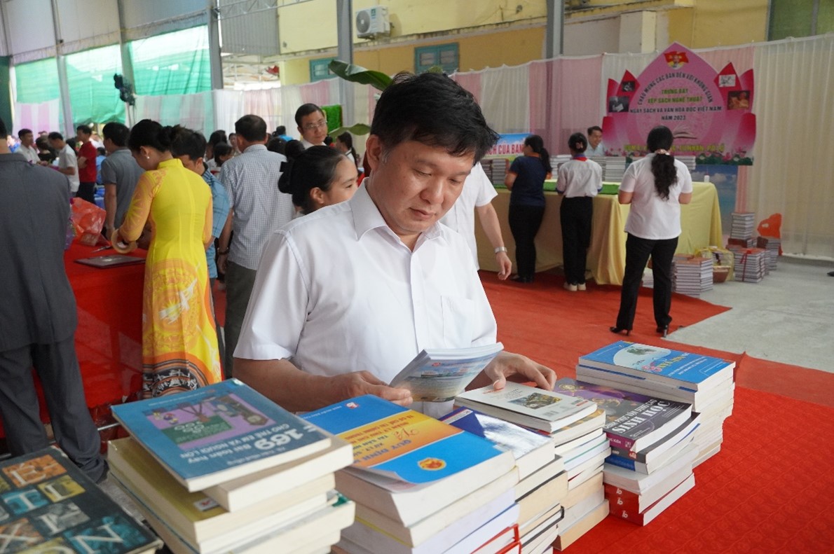 Hưởng ứng ngày Sách và Văn hóa đọc Việt Nam năm 2023 trên địa bàn tỉnh